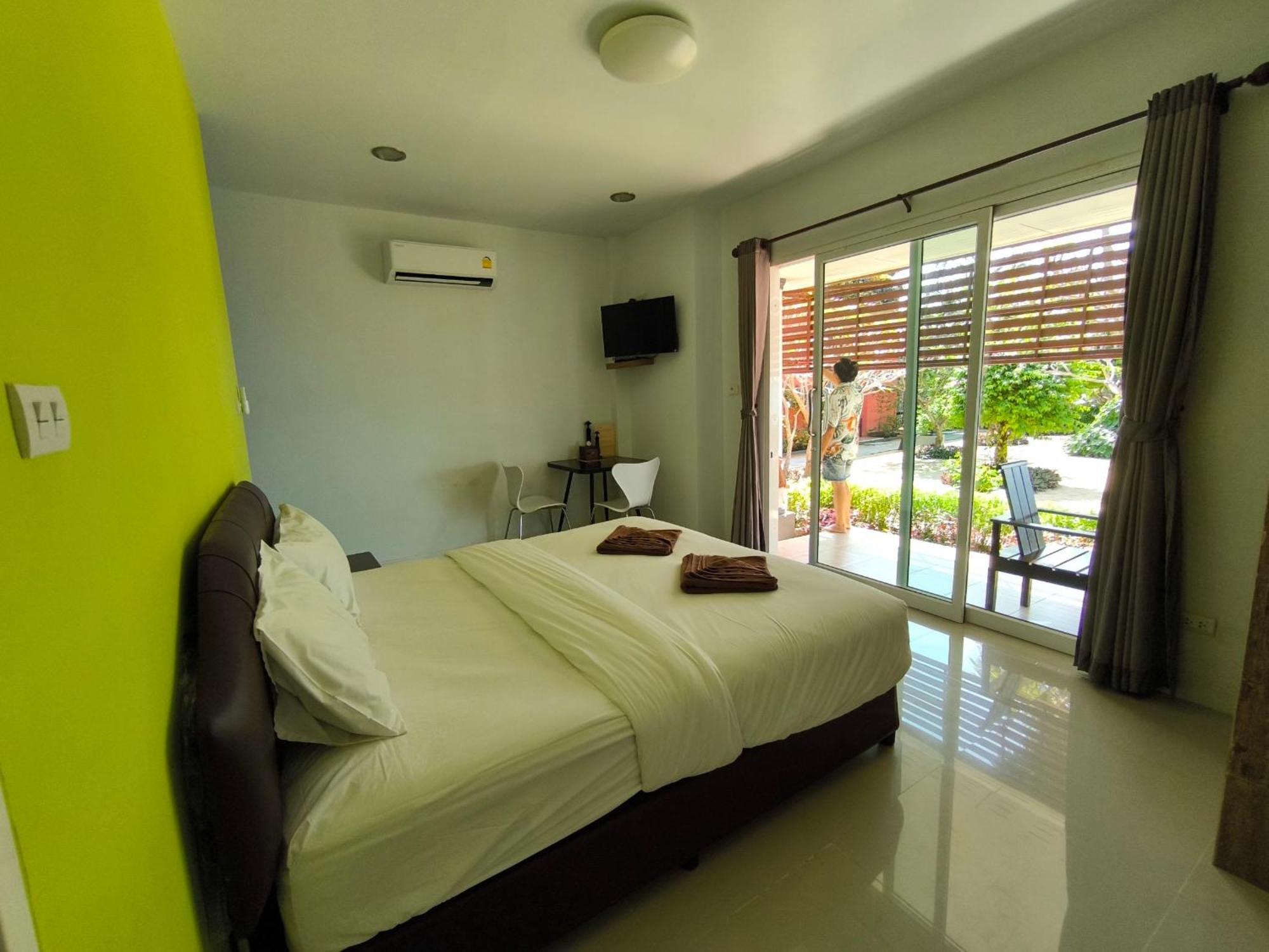 Maenam Villa Hotel Mae Nam Beach Eksteriør billede