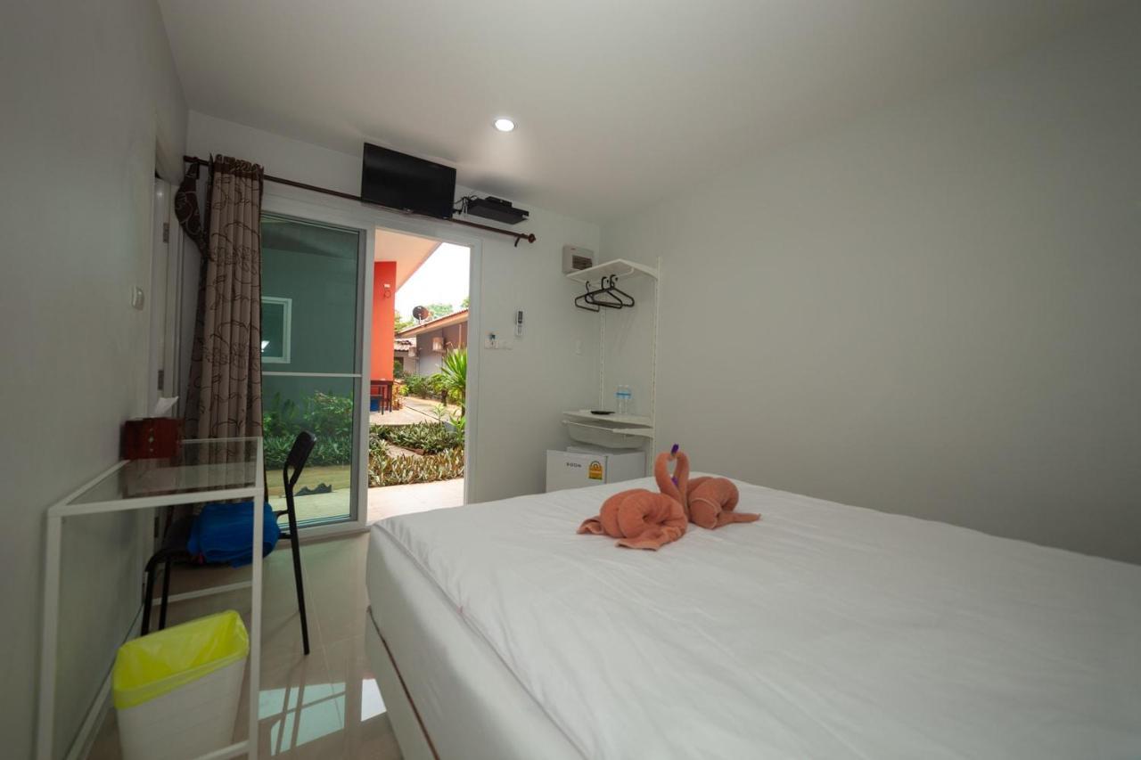 Maenam Villa Hotel Mae Nam Beach Eksteriør billede